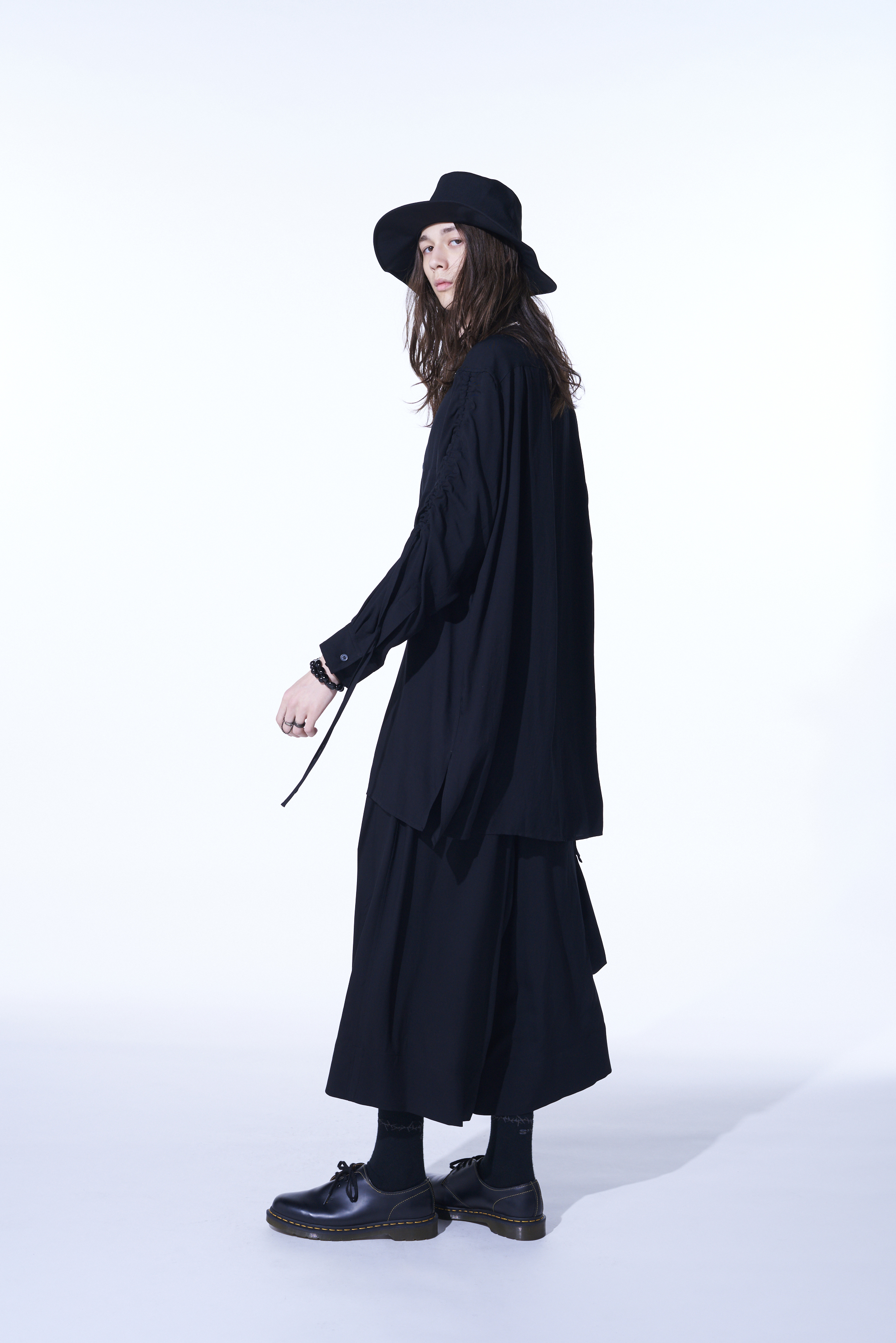 RAYON WASHER TWILL OVERSIZED SHIRT WITH GATHERED STRINGS