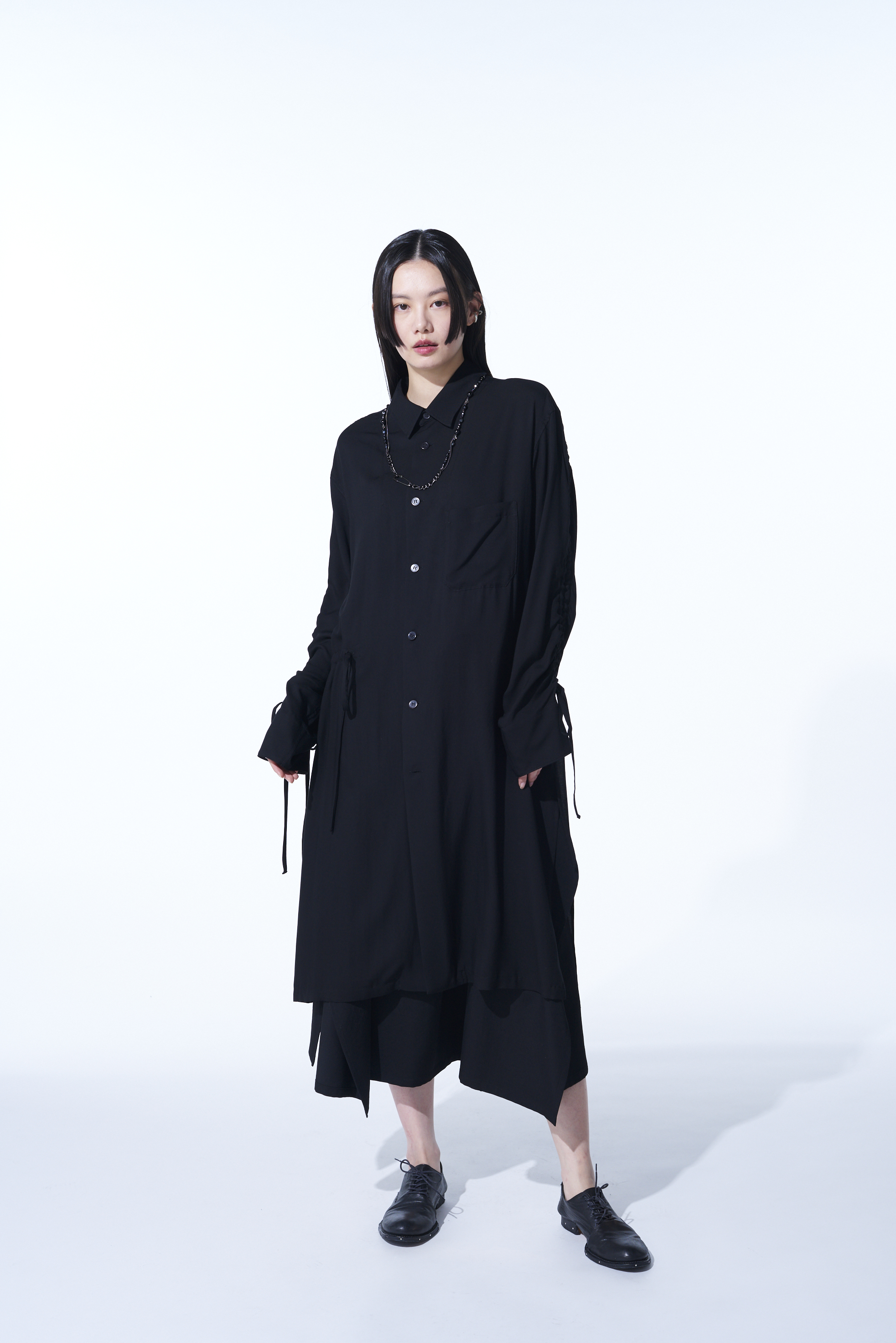 RAYON WASHER TWILL OVERSIZED LONG SHIRT WITH GATHERED STRINGS