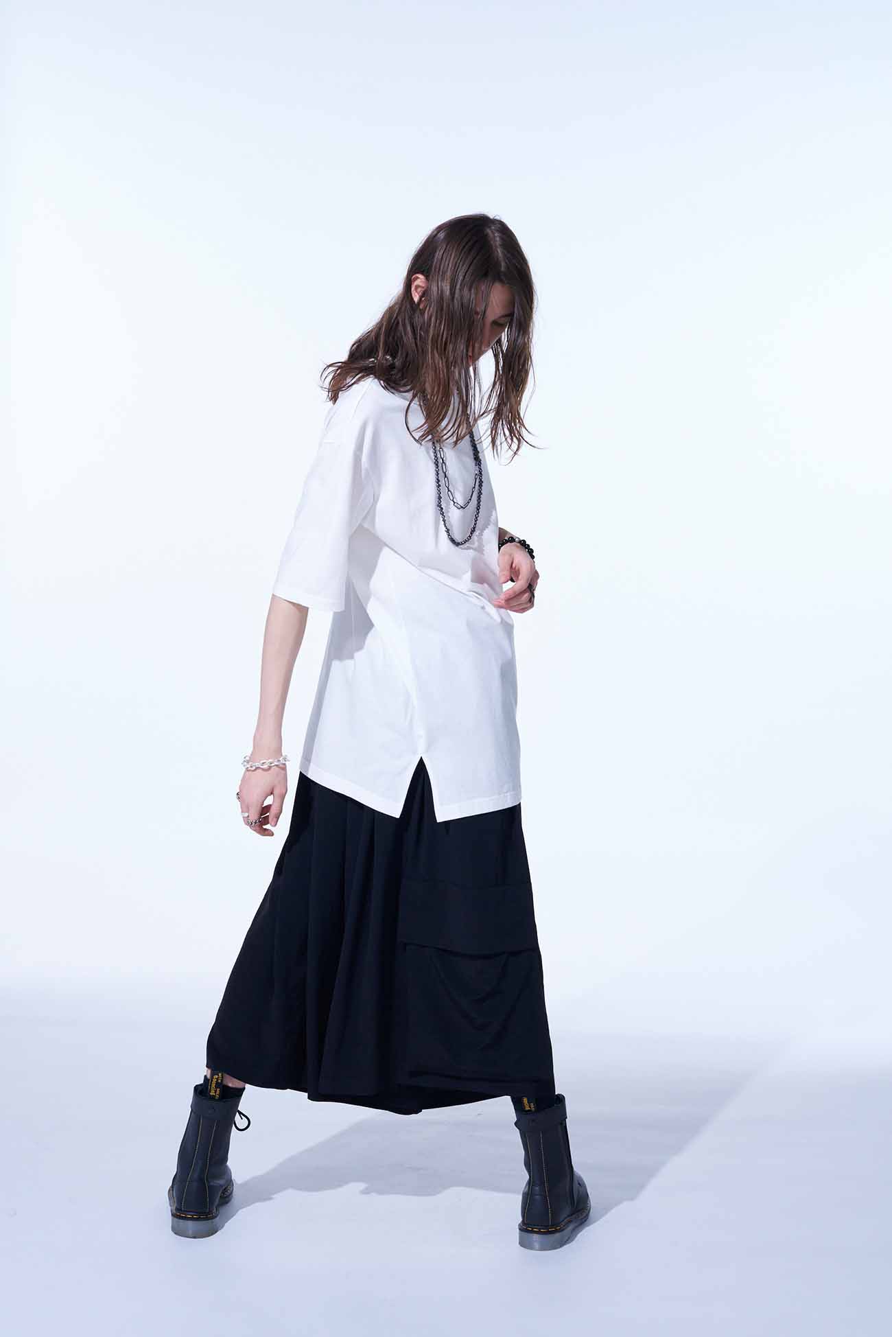 CREPE DE CHINE CROPPED WIDE PANTS WITH GUSSETED FLAP POCKET