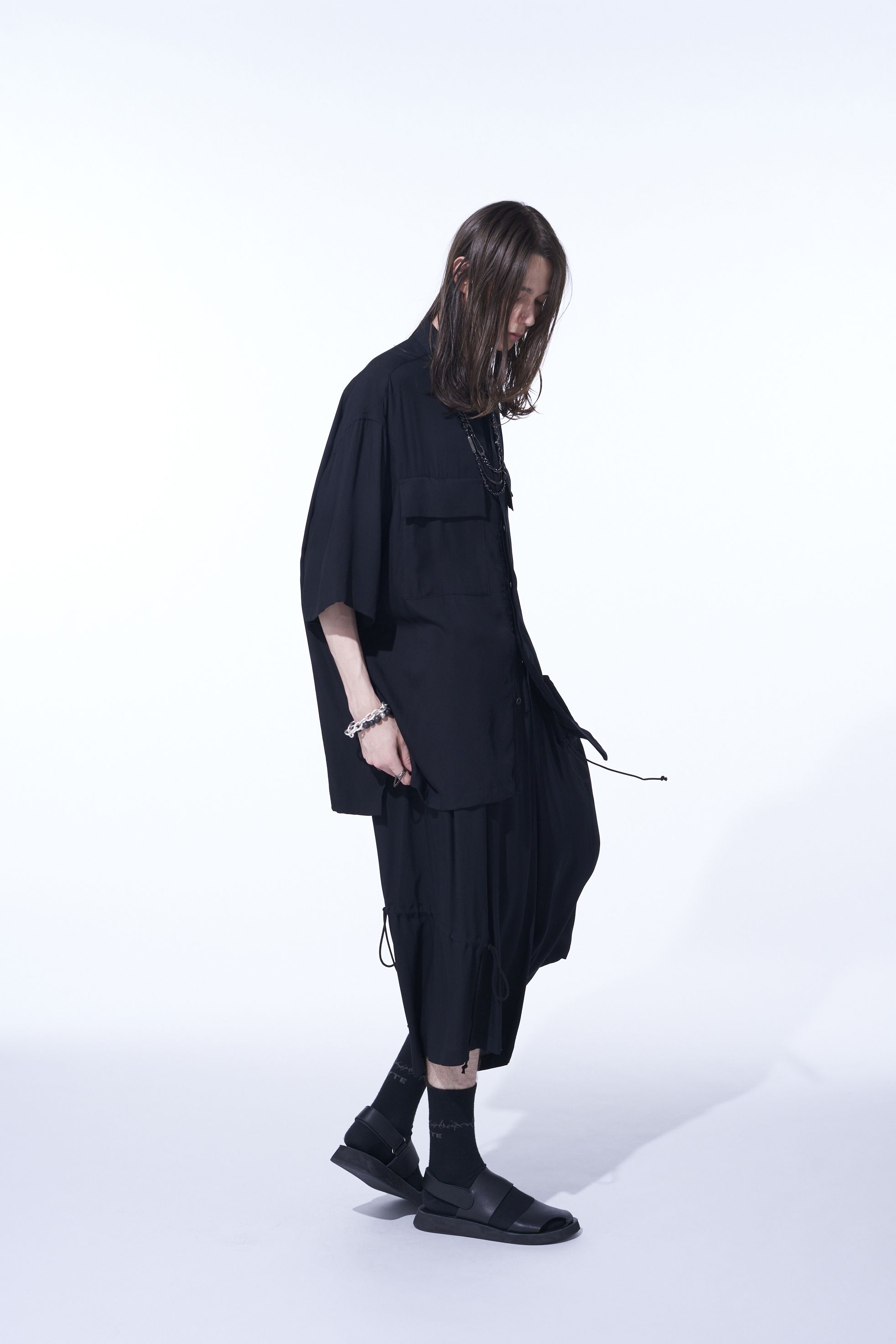 RAYON WASHER TWILL STRINGS GATHERED CROPPED PANTS