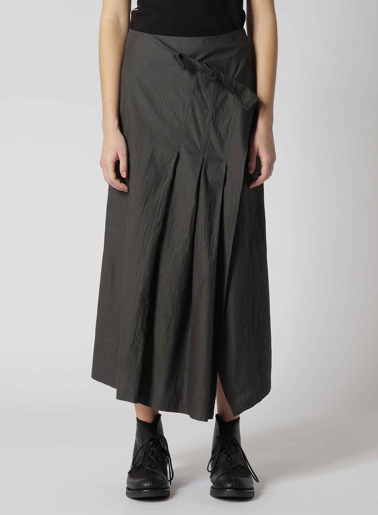 COTTON CHAMBRAY PLEATED WRAP SKIRT