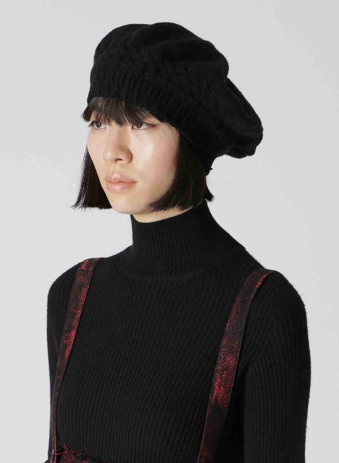 KNITTED LAMBSWOOL BERET