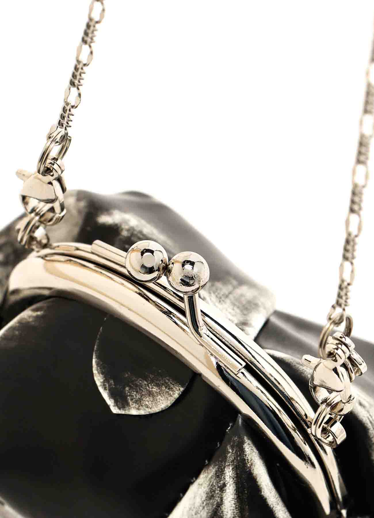 ADVANTIQUE LEATHER 3D NECKLACE