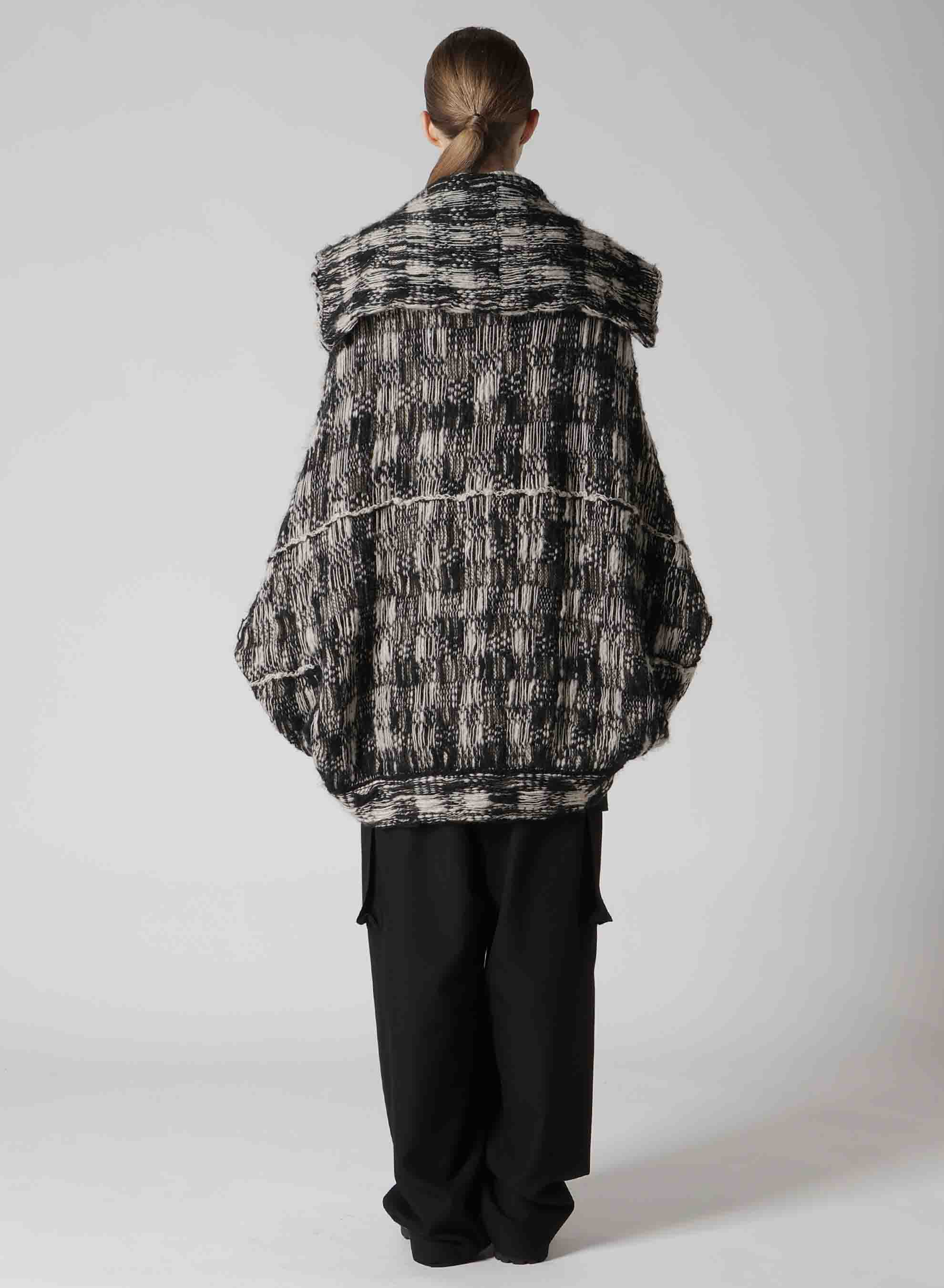 PLAID JACQUARD DOUBLE POCKET CARDIGAN