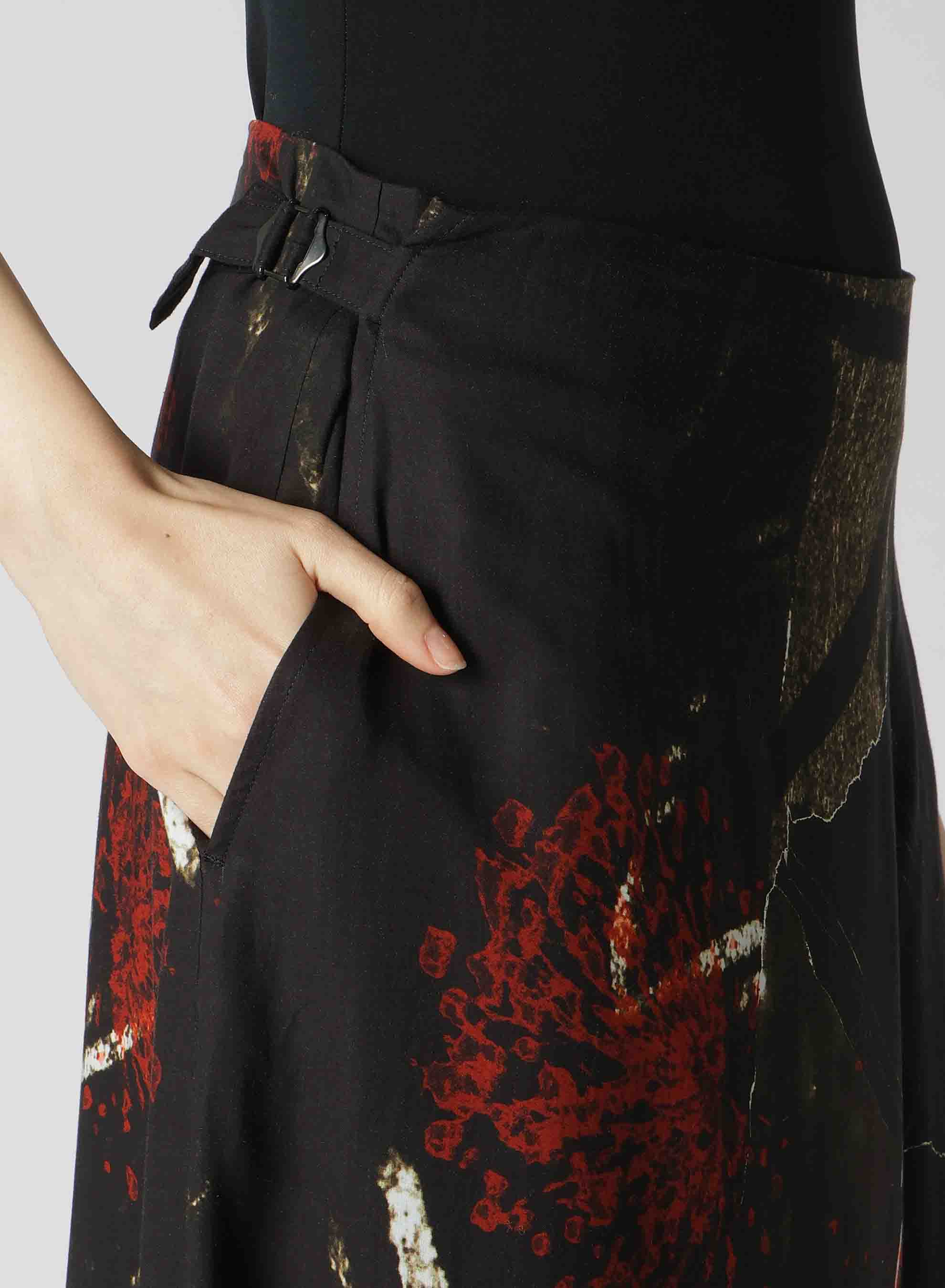 RY/LAWN AFRICAN FLOWER PT ASYMMETRIC FLARE PANTS