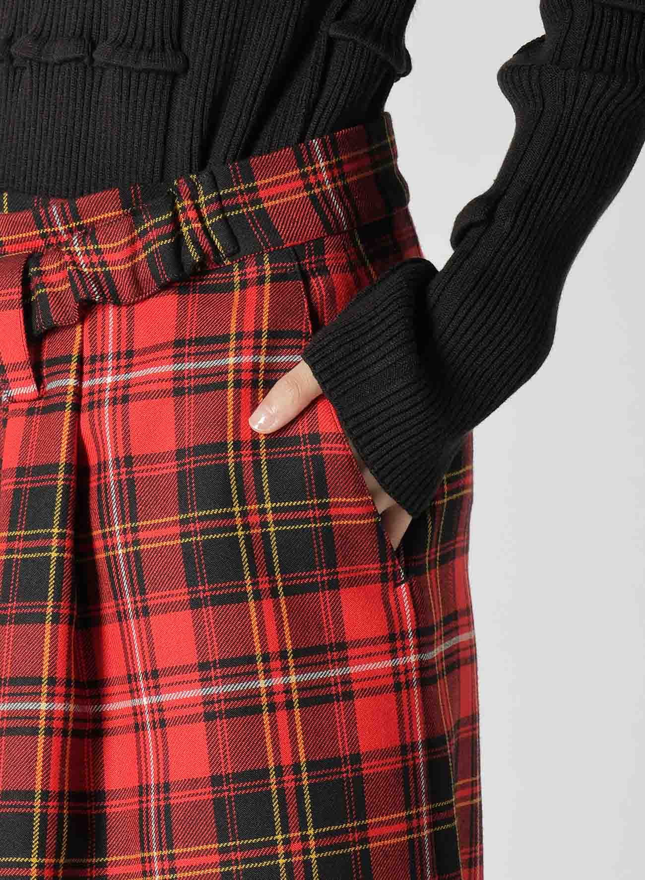 TARTAN CHECK FRONT TUCKED SKIRT