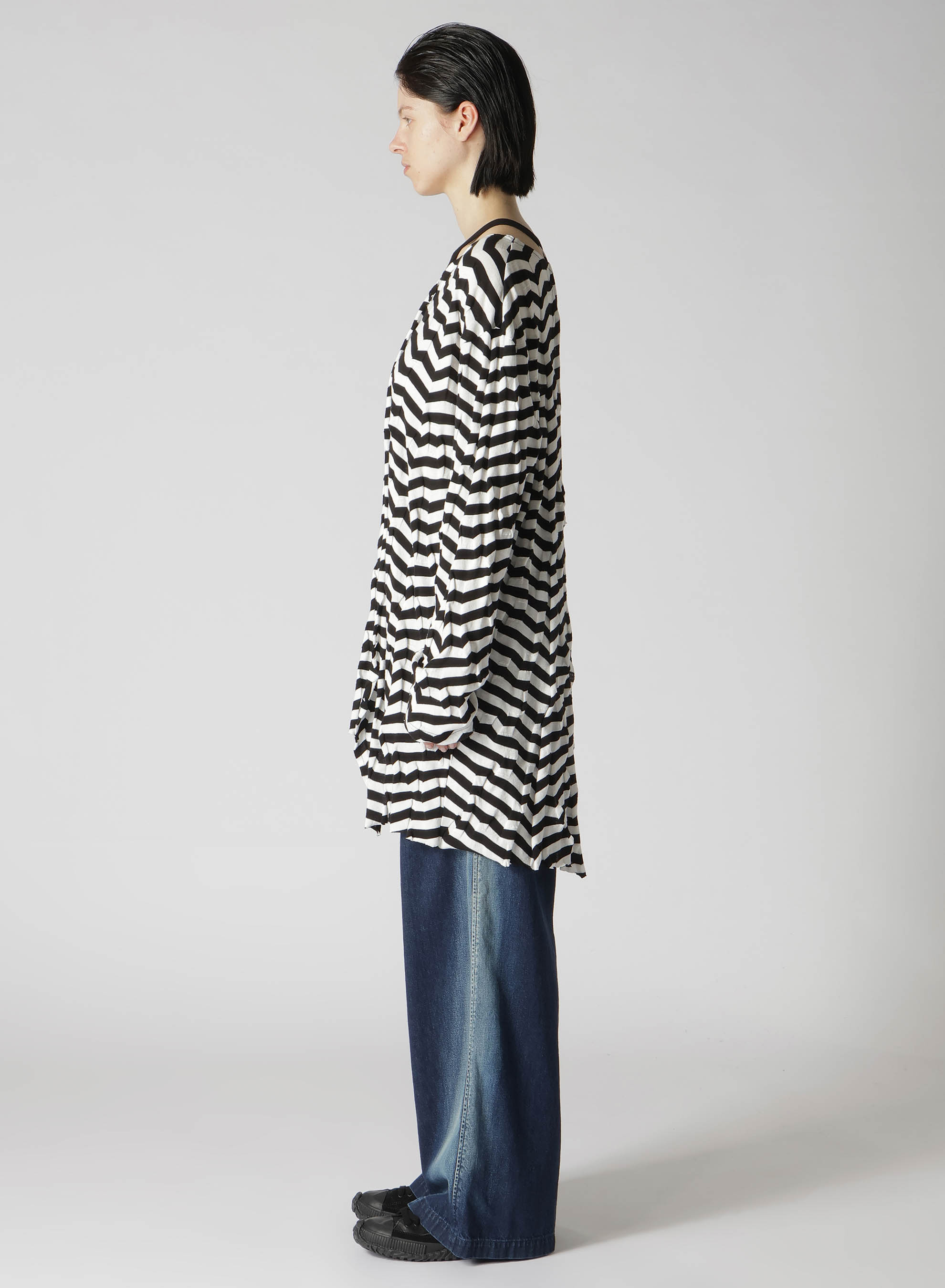 GEOMETRY LINKS STITCH STRIPED ASYMMETRIC LONG SLEEVE T B