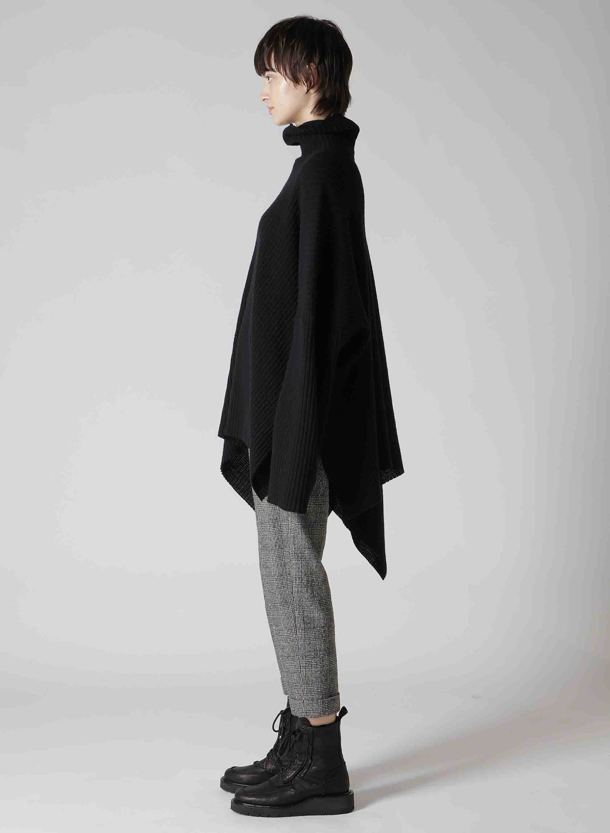 RIBBED UNBALANCED PONCHO