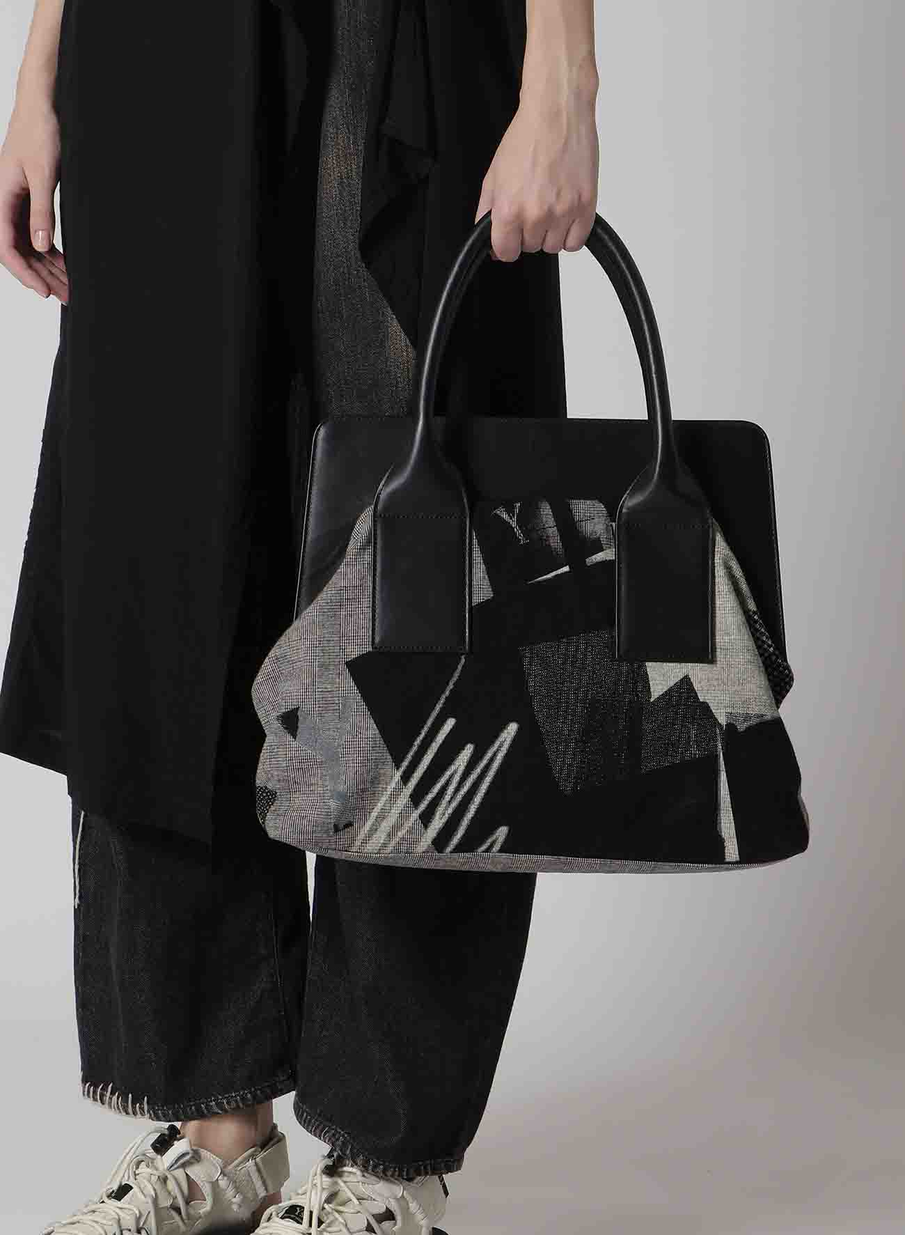 【3/14 12:00 Release】Y'S COLLAGE PRINT METAL CLASP BAG L