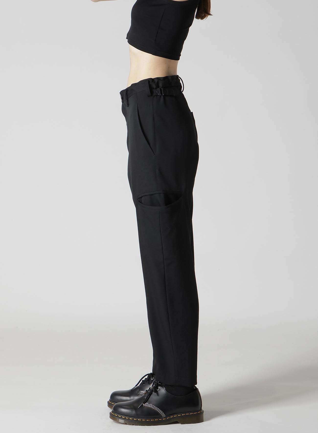 WOOL GABARDINE TAPERED PANTS