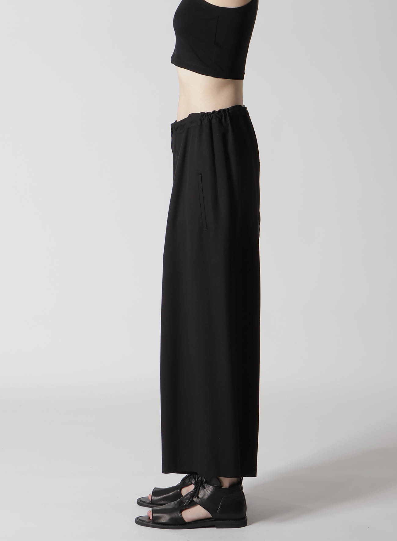 RAYON TWILL FRONT TUCKED WIDE PANTS