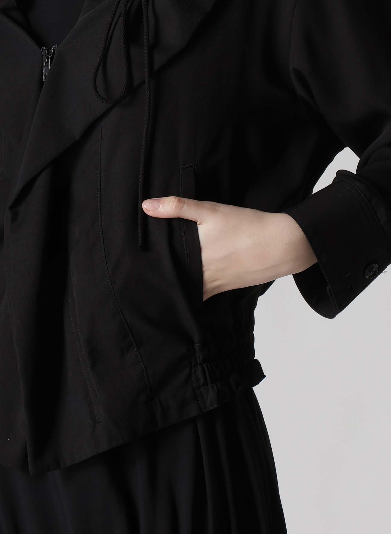 RAYON TWILL GATHERED BLOUSON