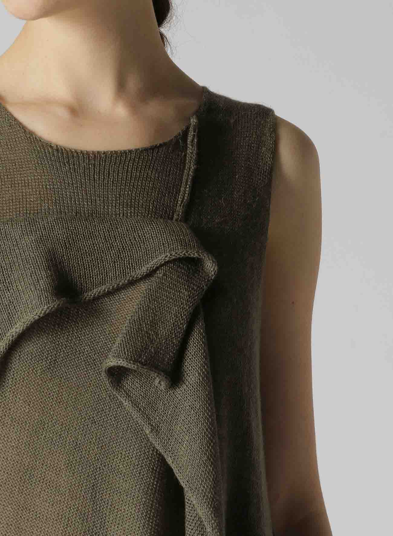 SLEEVELESS FLAP PANEL FLARE KNIT PULLOVER