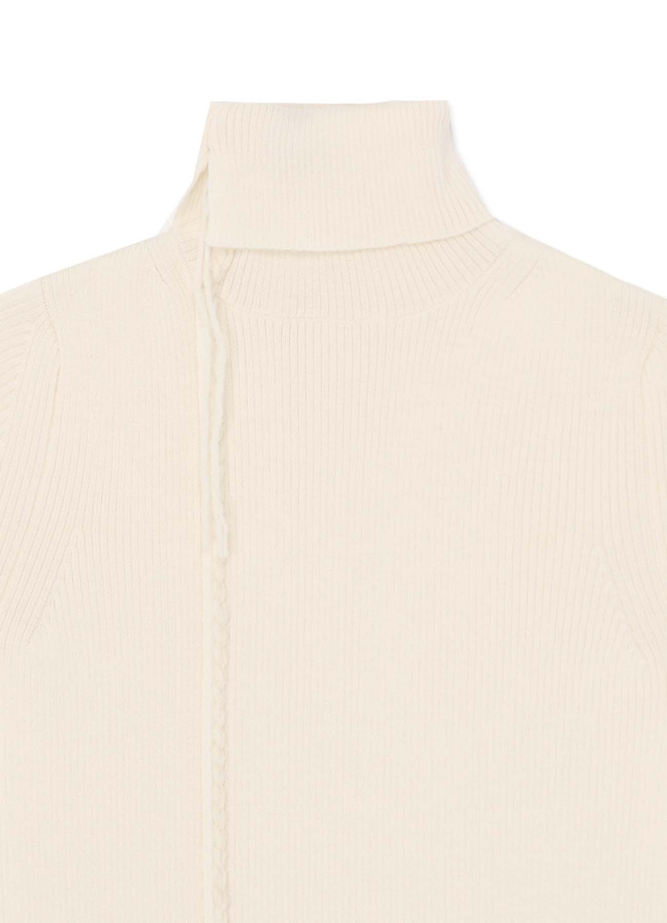 DAMAGED RIBBED TURTLENECK