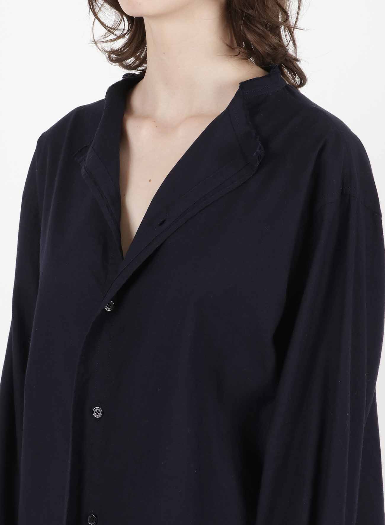 TWILL CUT OUT COLLAR BLOUSE